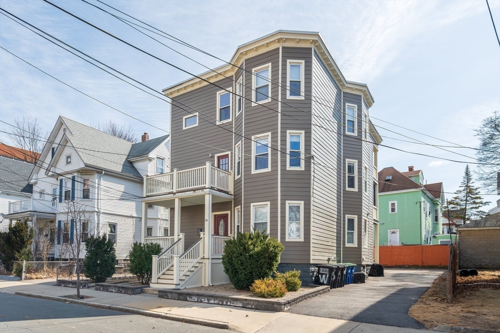 16 Waterhouse St # 2