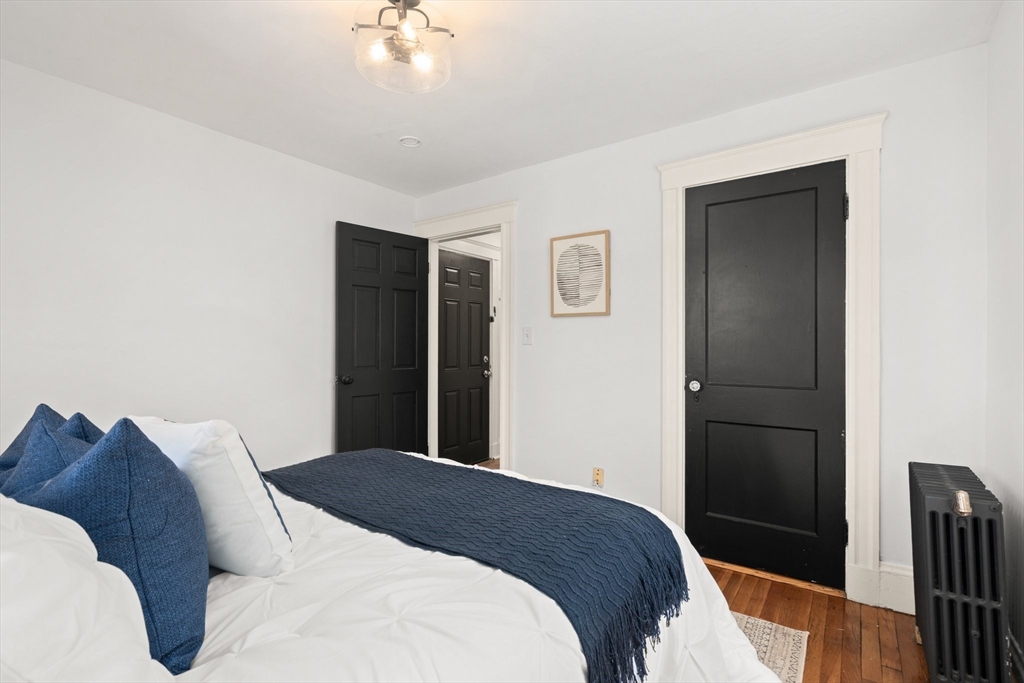 699 Hyde Park Ave # 3