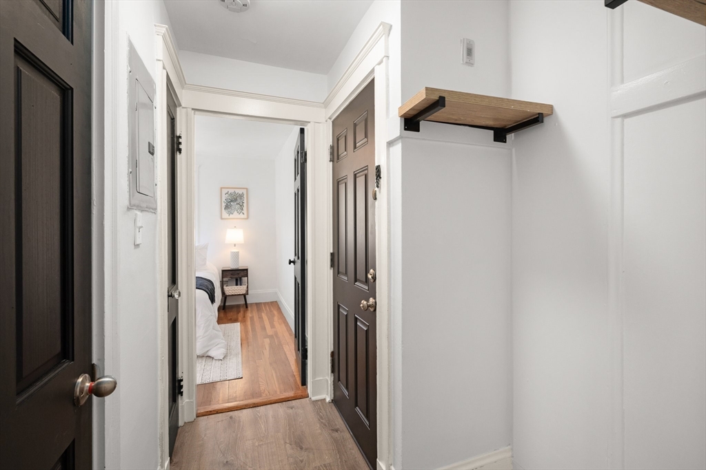 699 Hyde Park Ave # 3