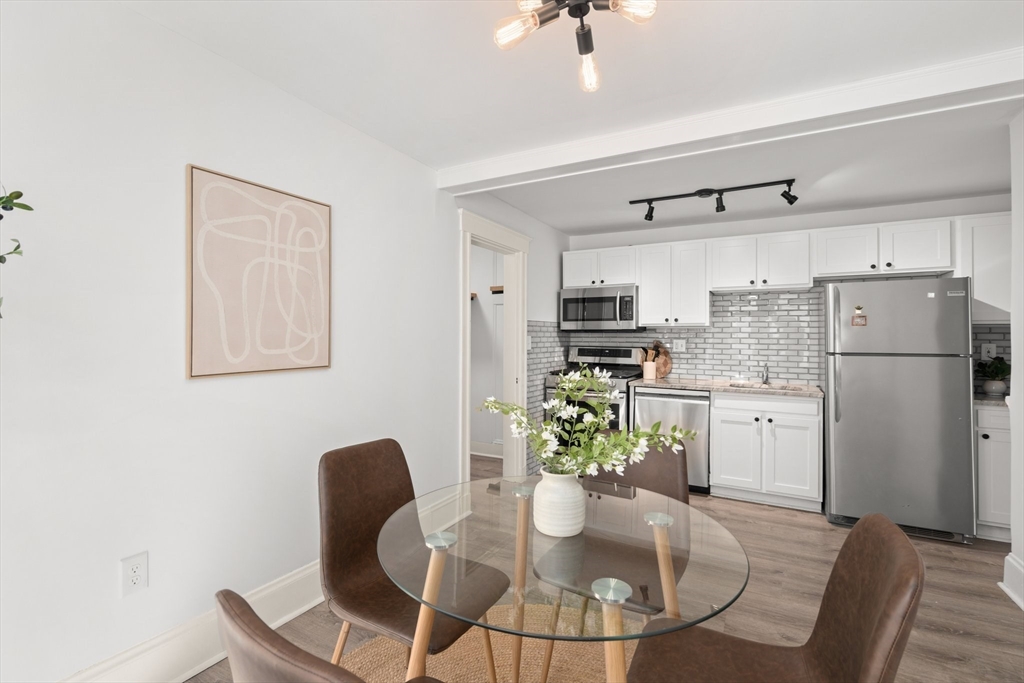 699 Hyde Park Ave # 3