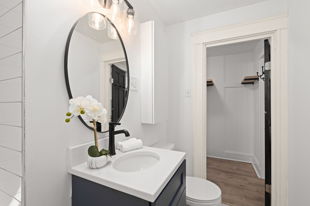 699 Hyde Park Ave # 3