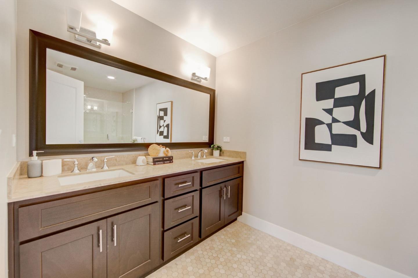 1281 Homestead AVE 2A