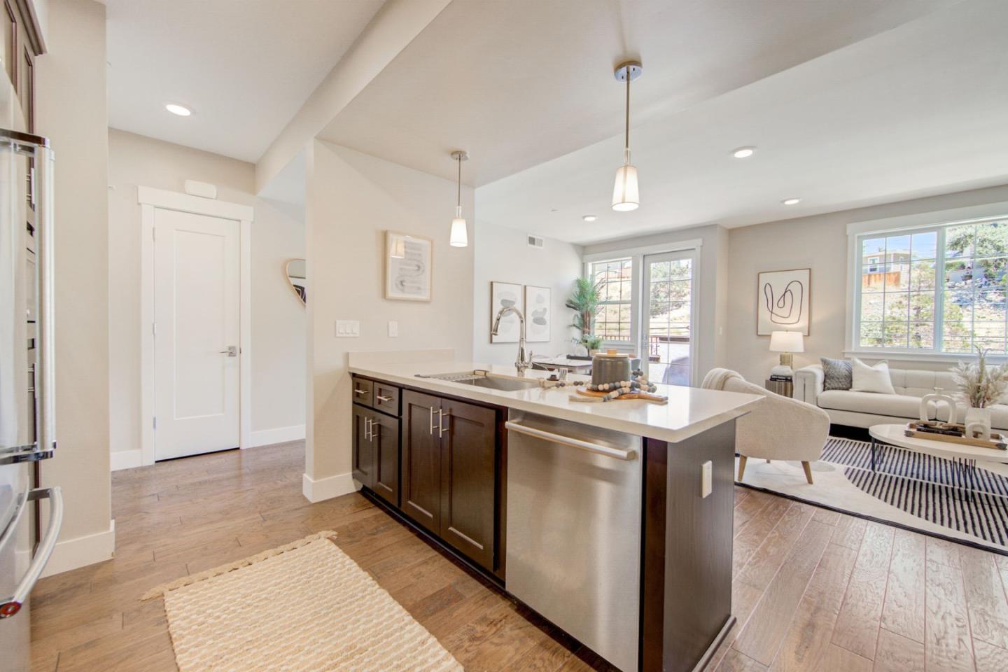 1281 Homestead AVE 2A