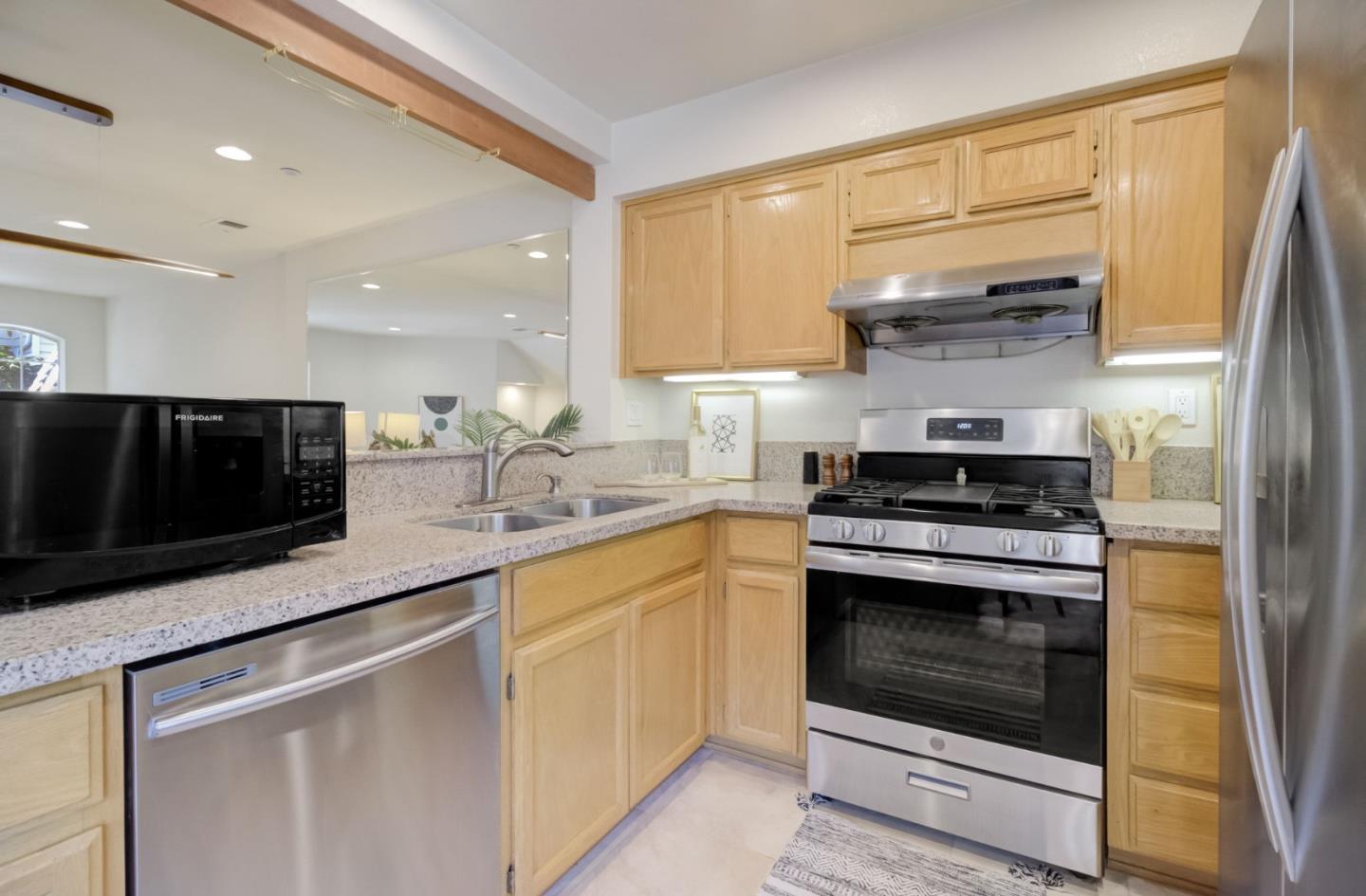 1847 Bristol Bay CMN