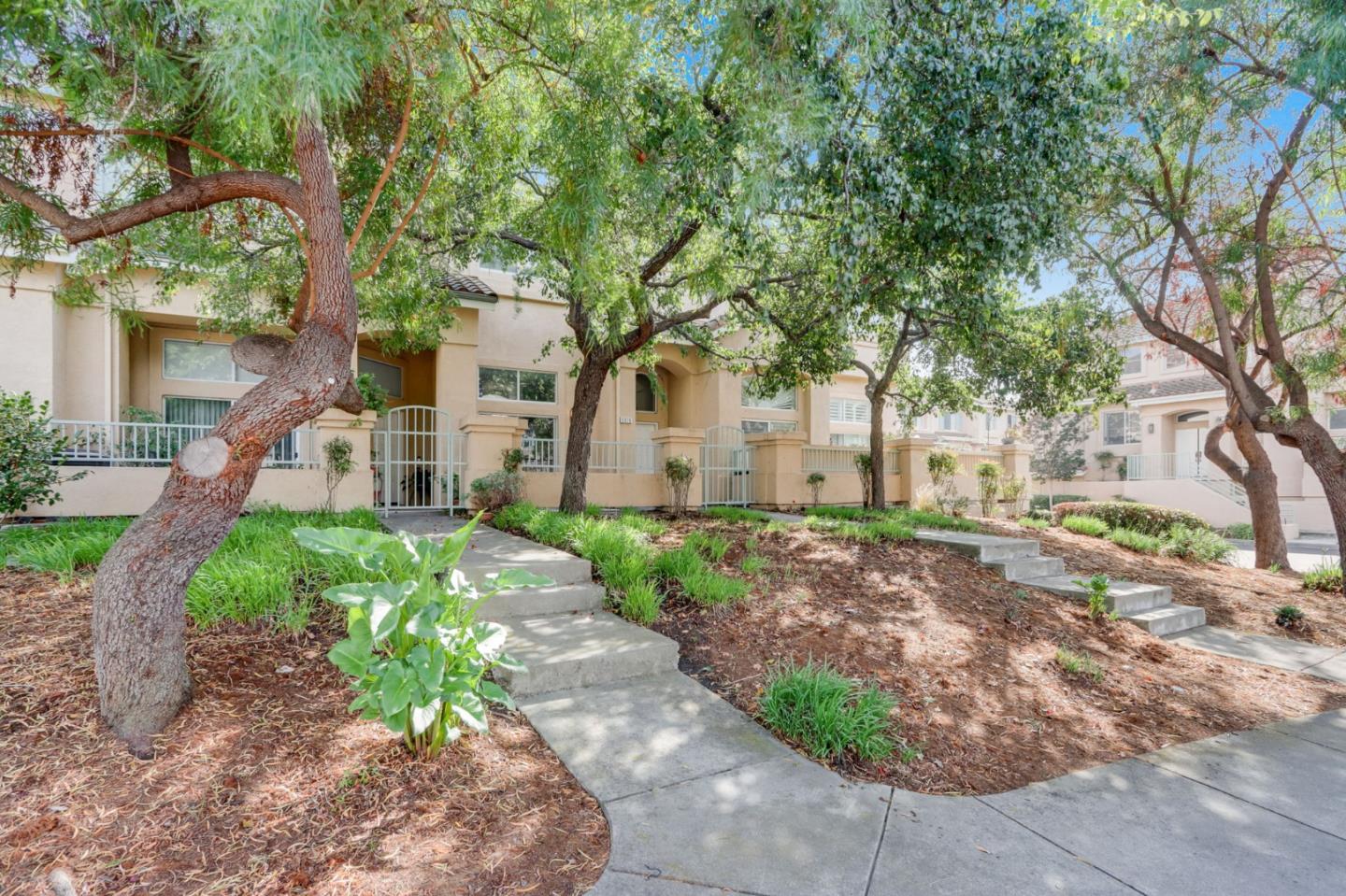 5976 Capriana CMN 143