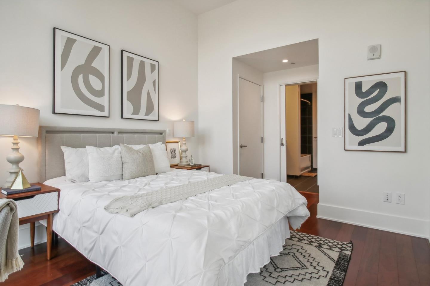 1075 Market ST 804