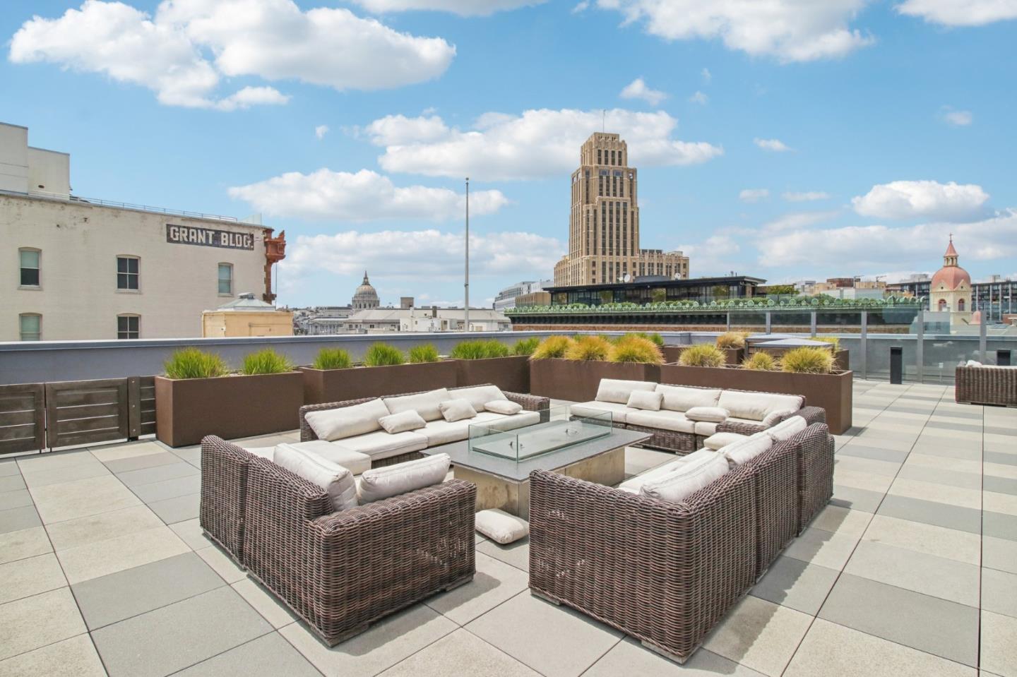 1075 Market ST 804