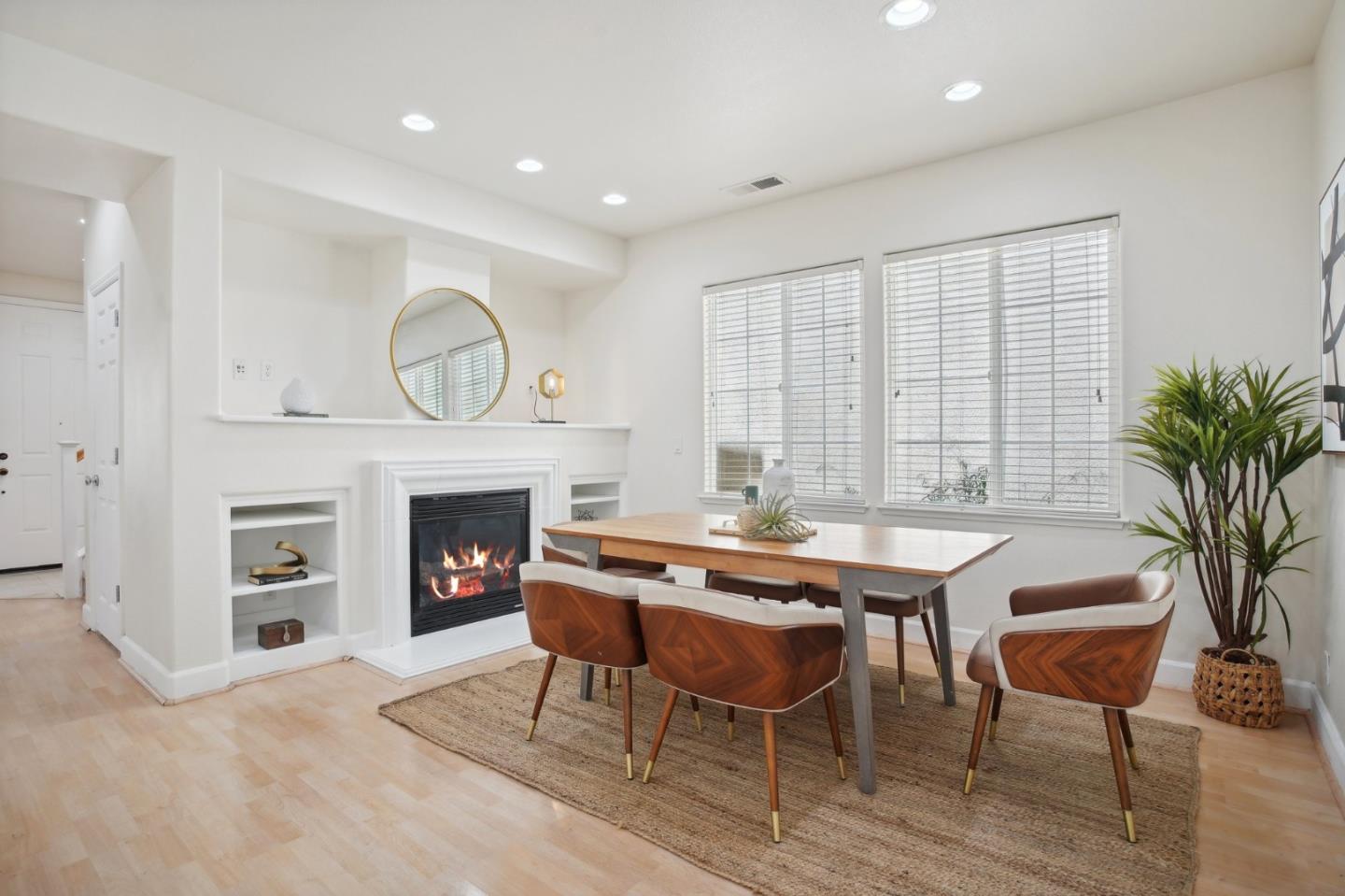 3756 Evangelho CIR
