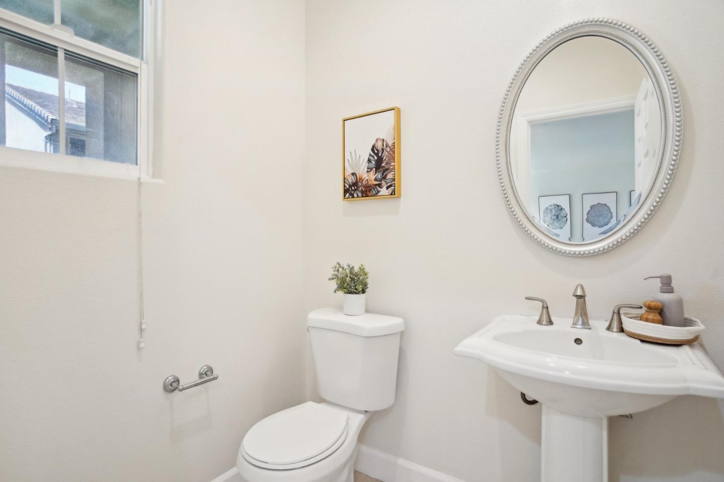 3756 Evangelho CIR