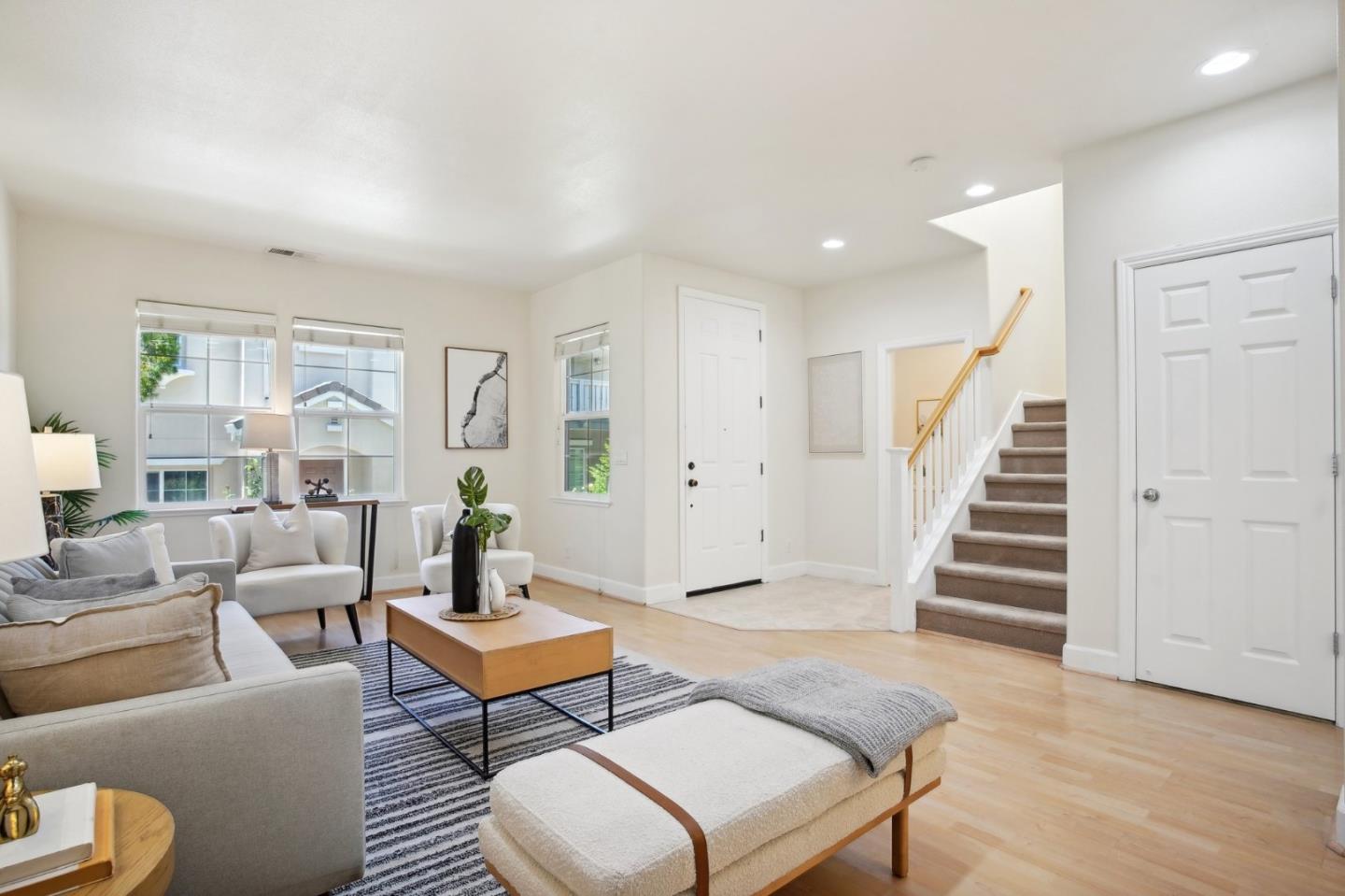 3756 Evangelho CIR