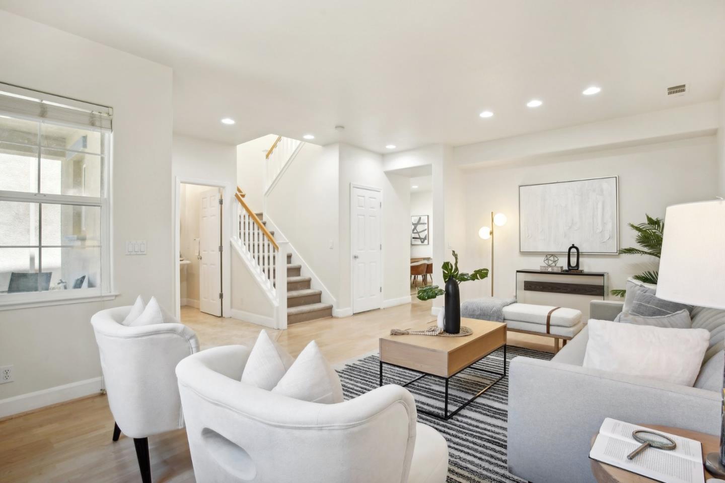3756 Evangelho CIR