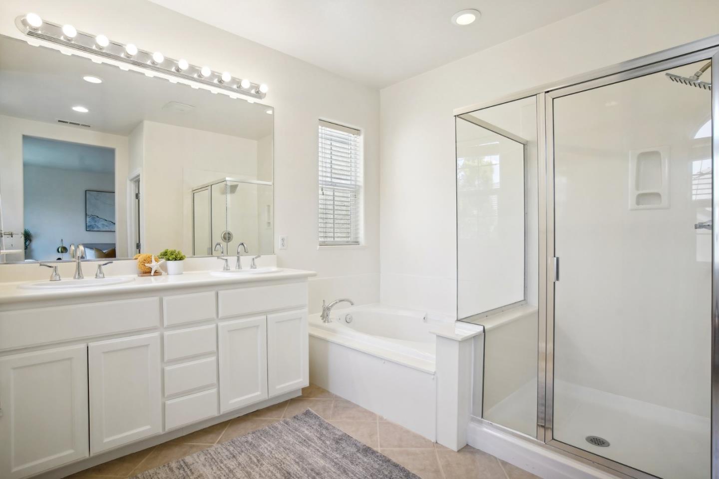 3756 Evangelho CIR