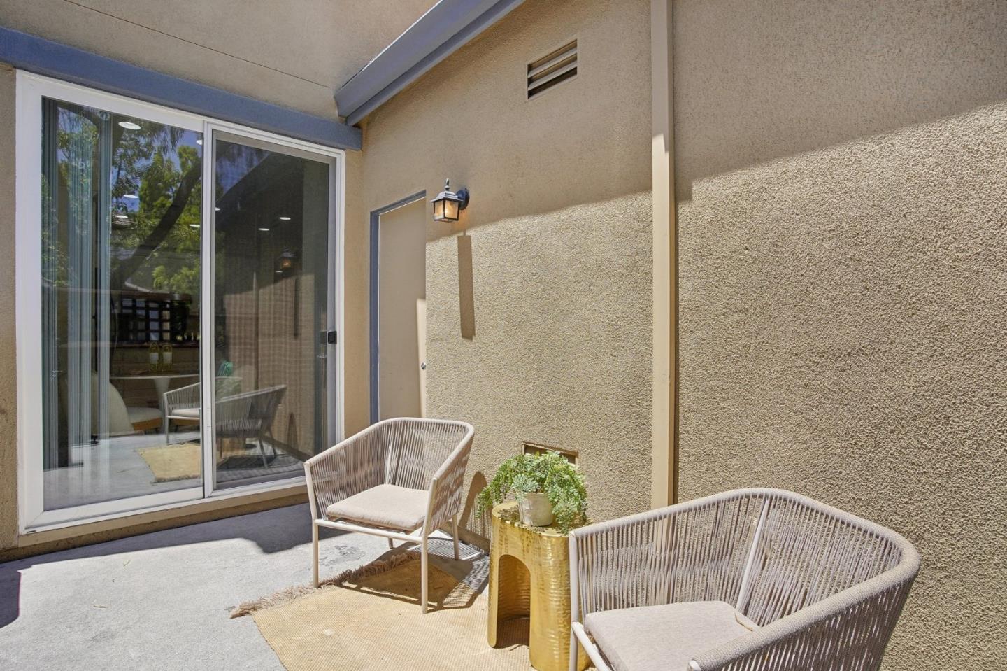 3756 Evangelho CIR