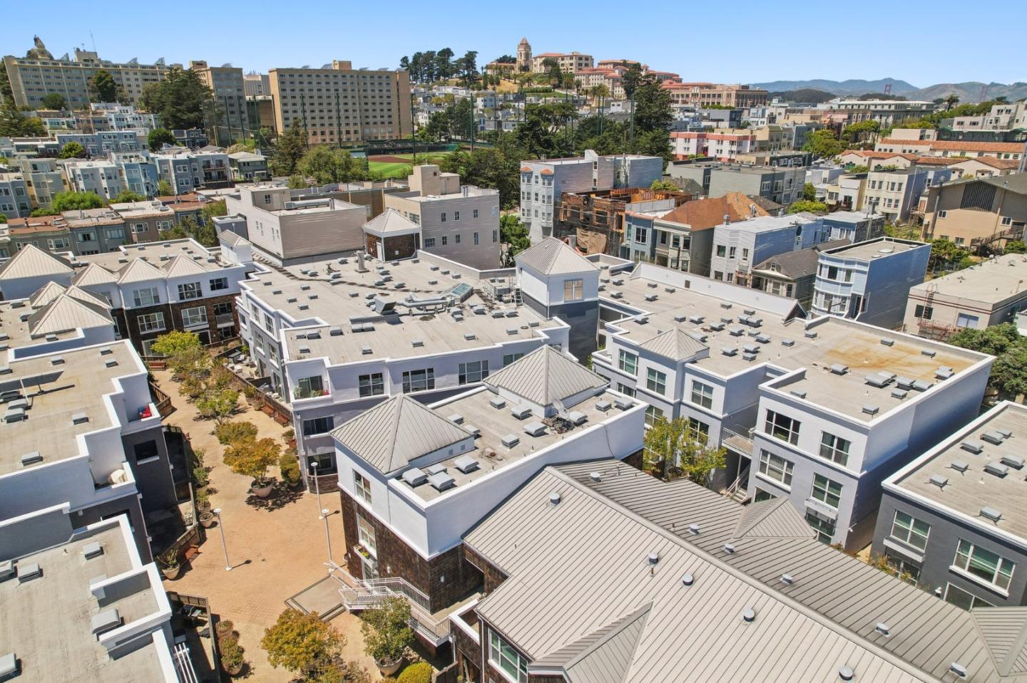 2001 Mcallister ST 255