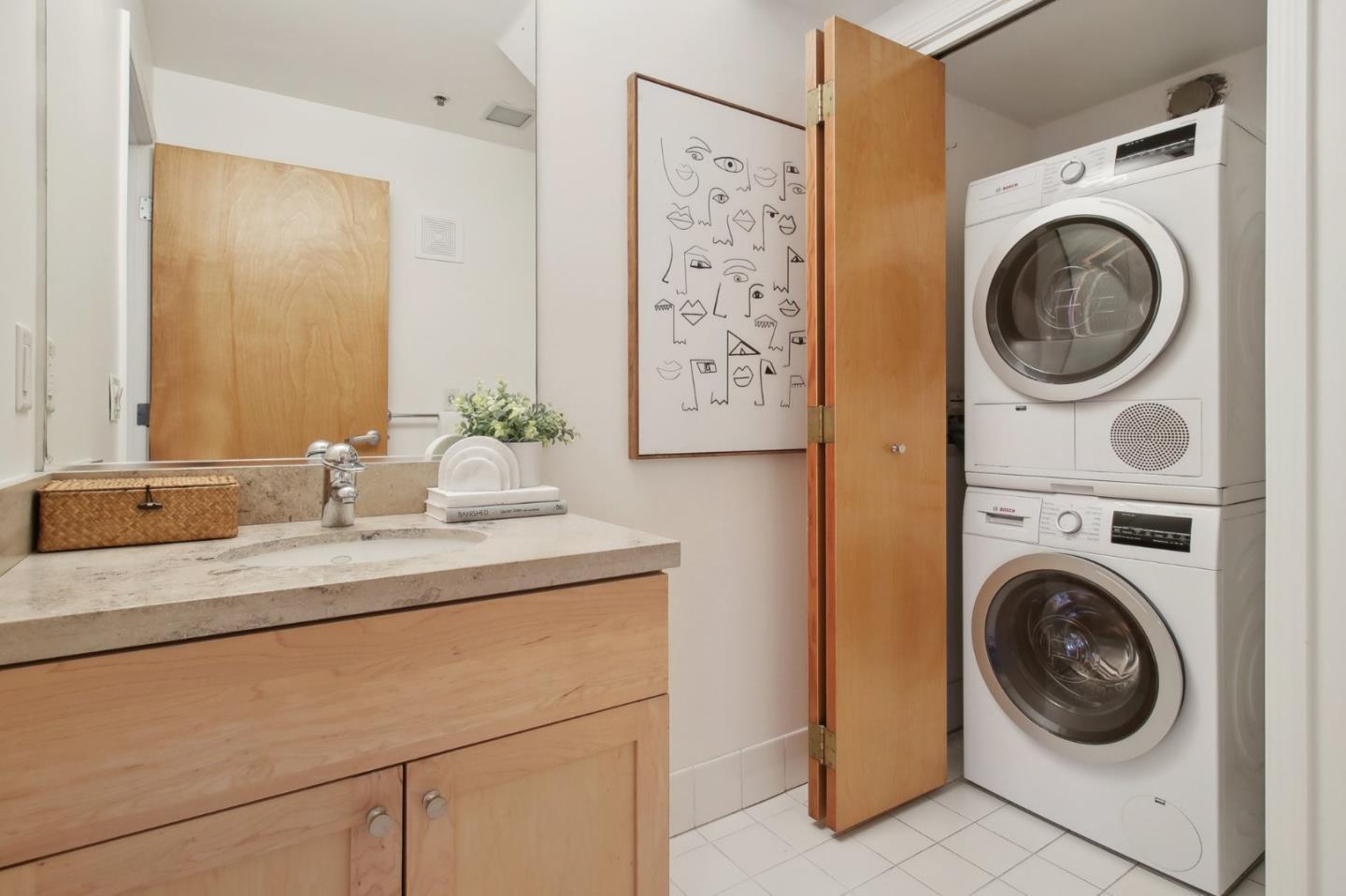 2001 Mcallister ST 255