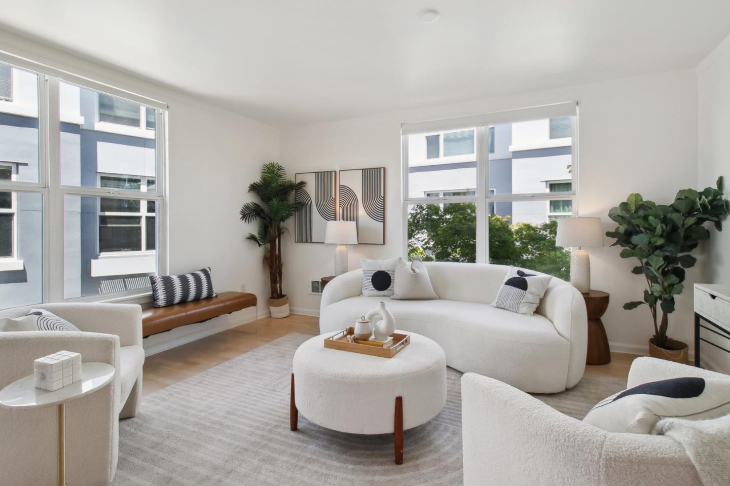 2001 Mcallister ST 255