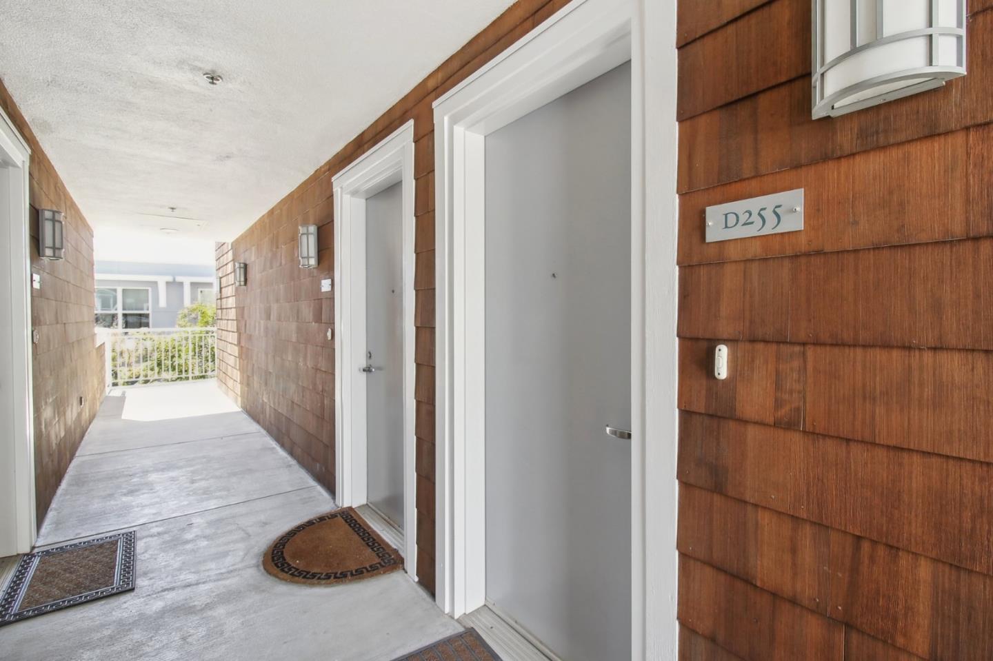 2001 Mcallister ST 255