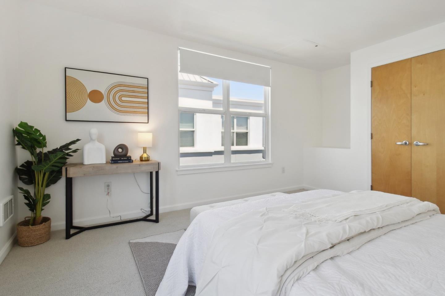 2001 Mcallister ST 255