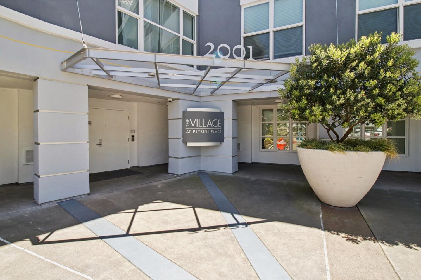 2001 Mcallister ST 255