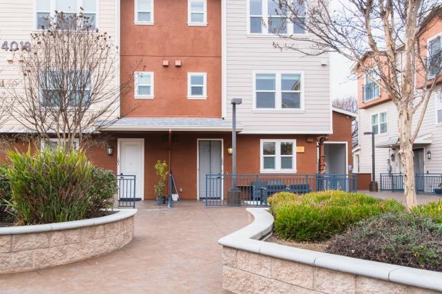 4018 Central AVE 100