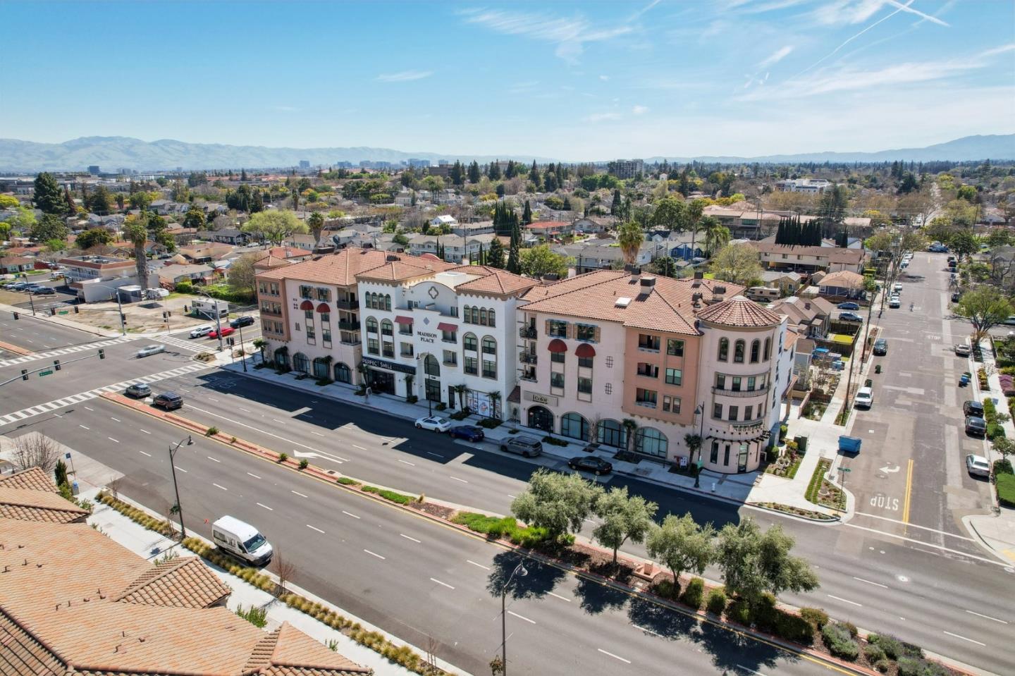 1368 El Camino Real 412