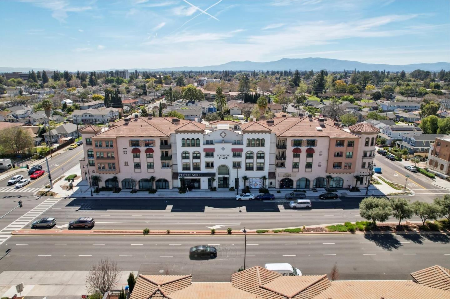 1368 El Camino Real 412