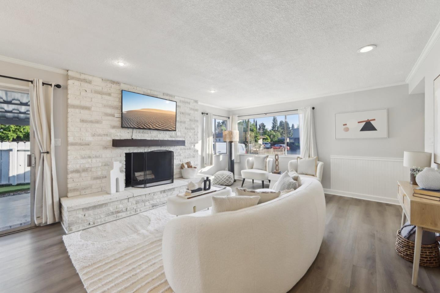 4273 Glazier Court