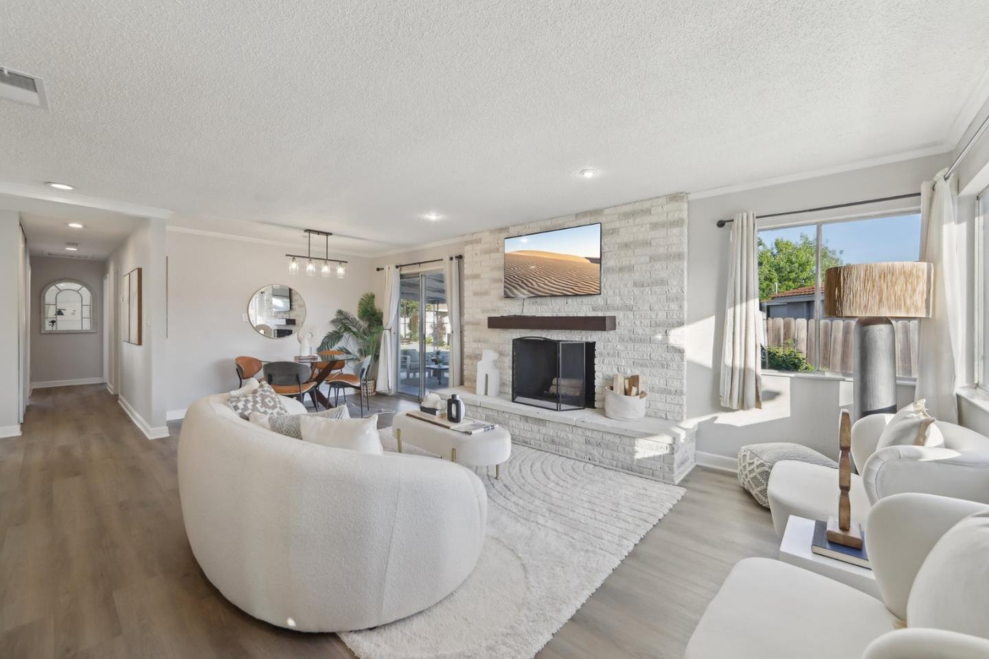 4273 Glazier Court