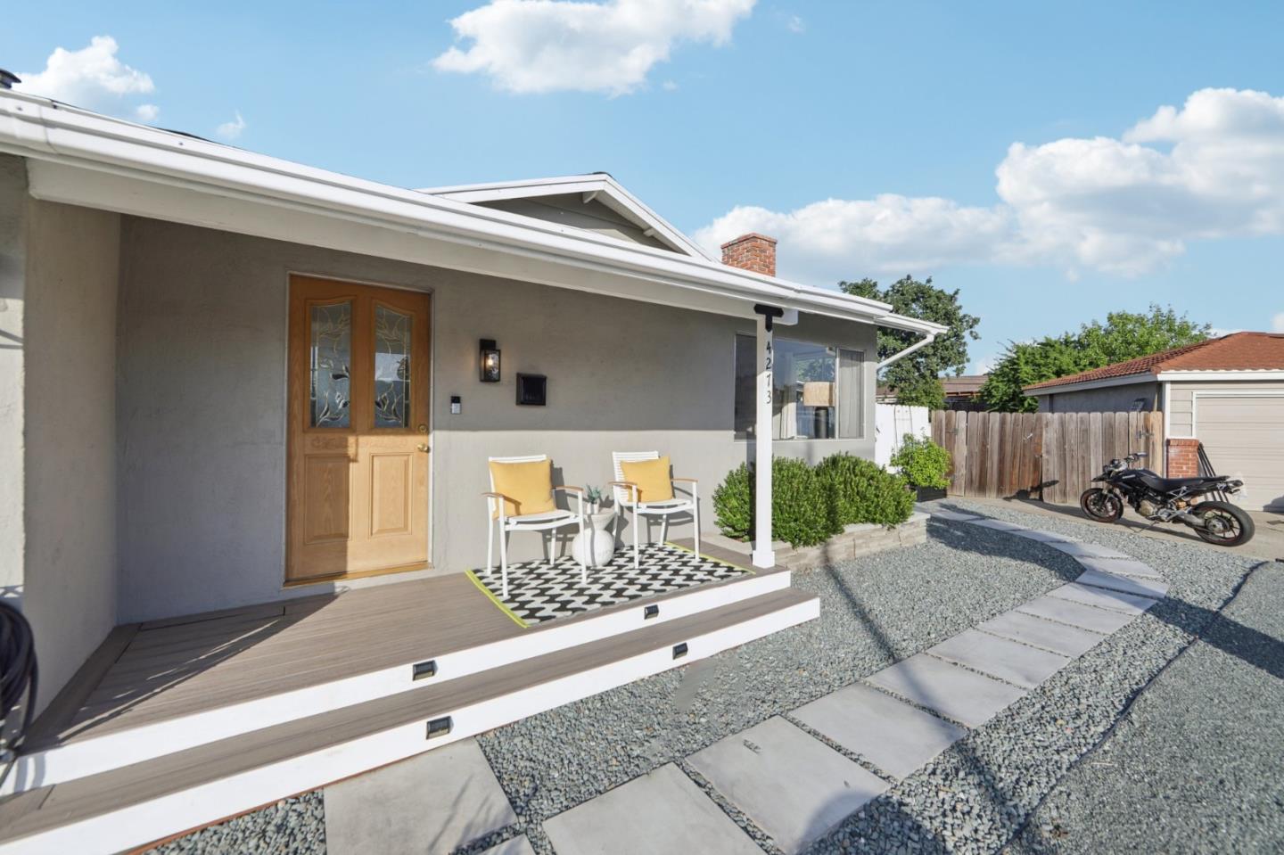 4273 Glazier Court