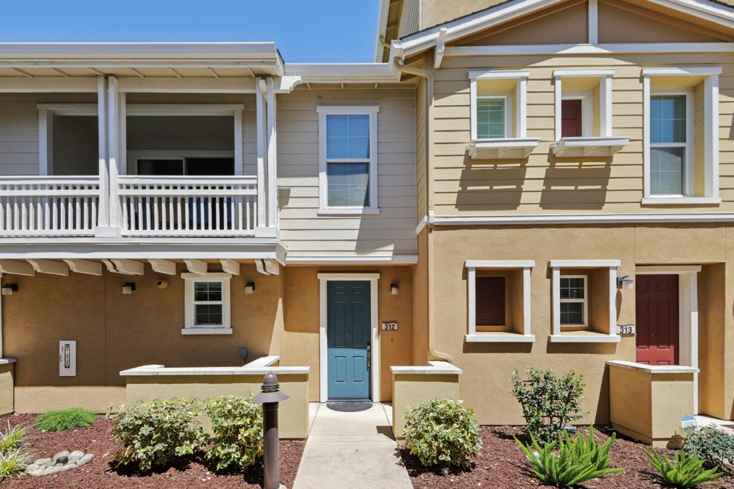 636 Bair Island Road 312