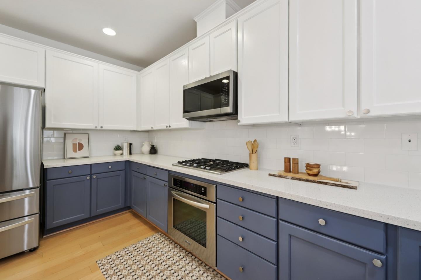 636 Bair Island Road 312