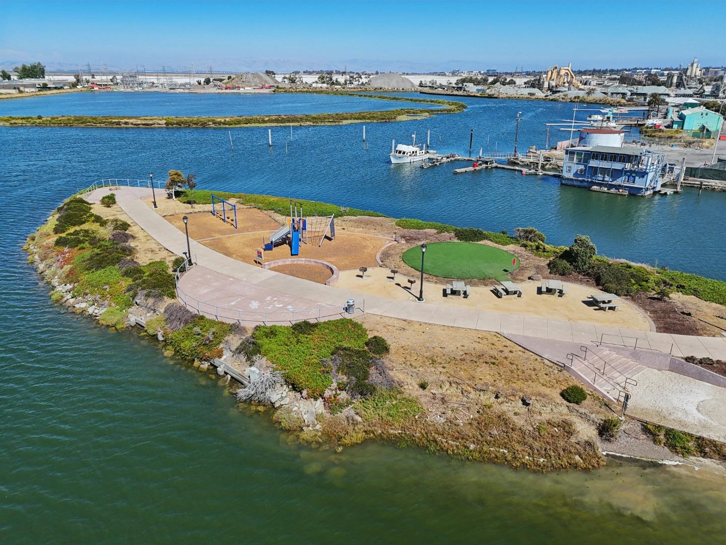 636 Bair Island Road 312