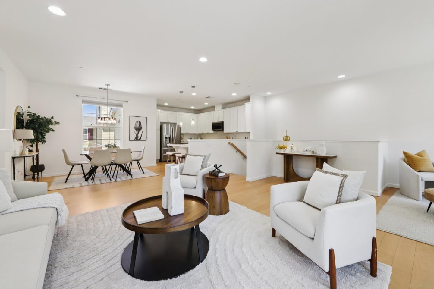 636 Bair Island Road 312