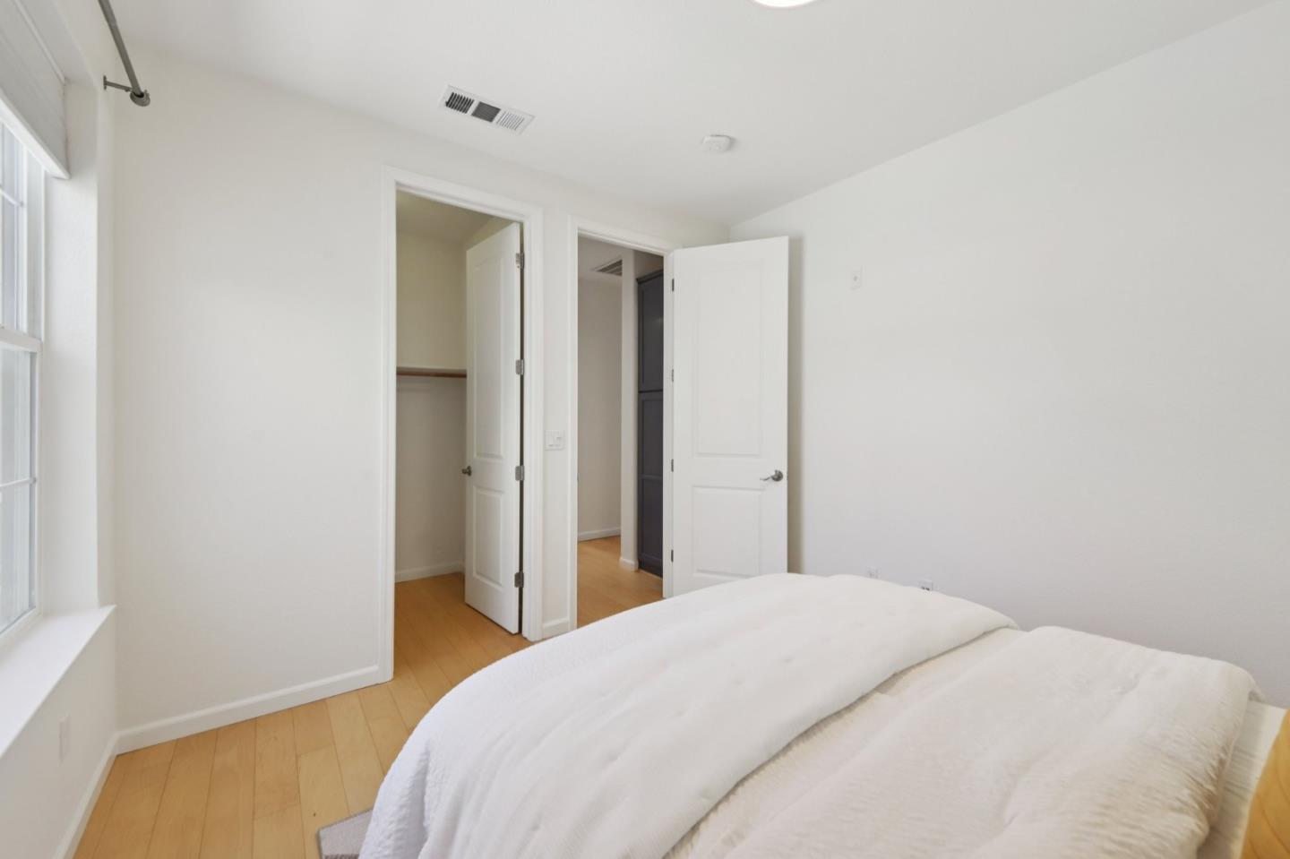 636 Bair Island Road 312