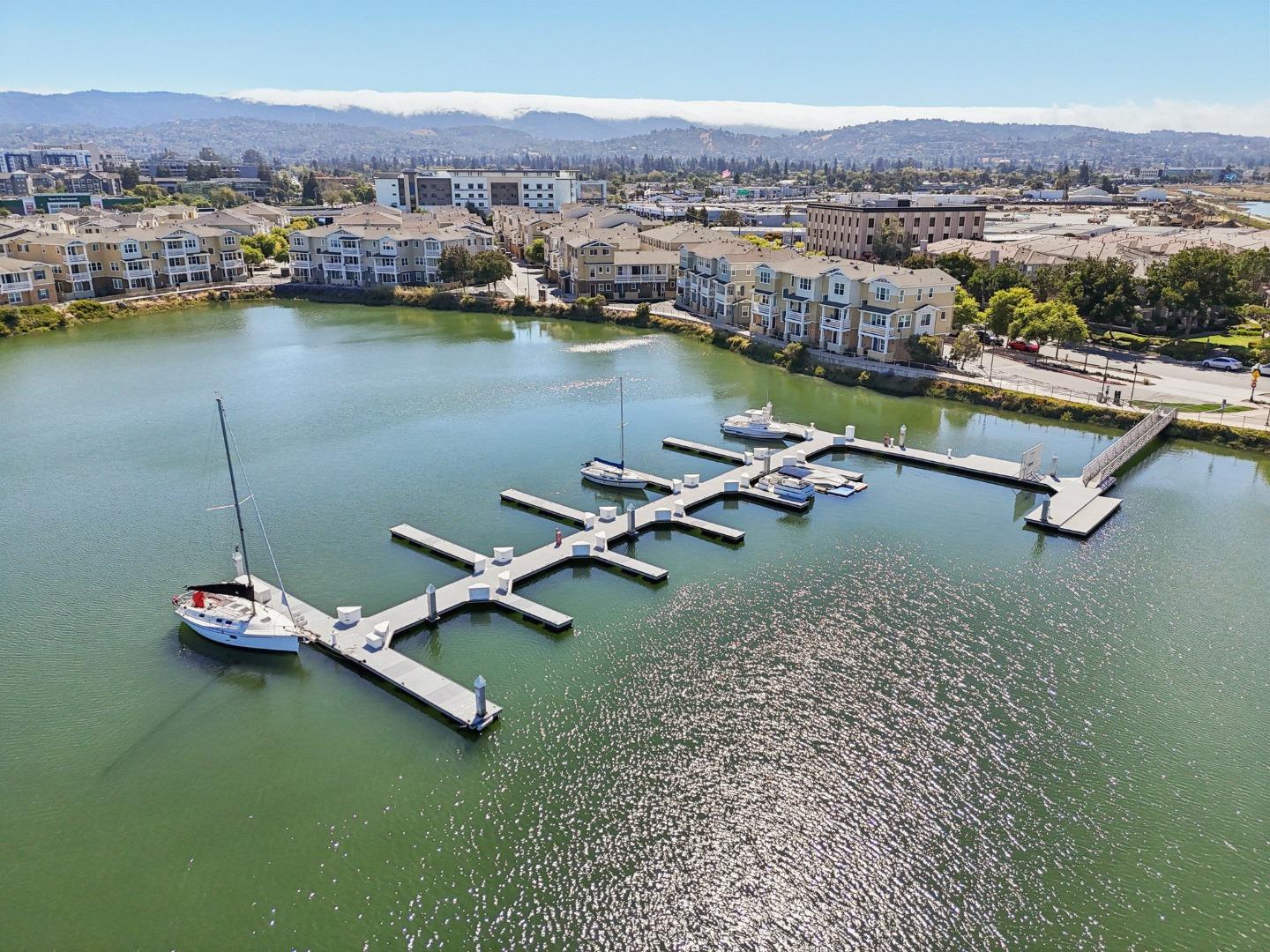 636 Bair Island Road 312