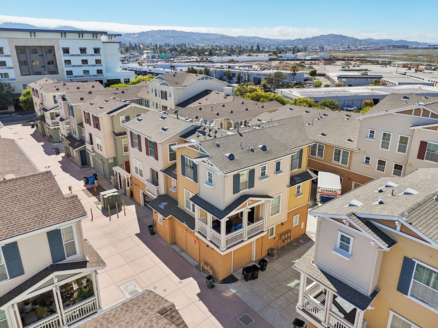 636 Bair Island Road 312