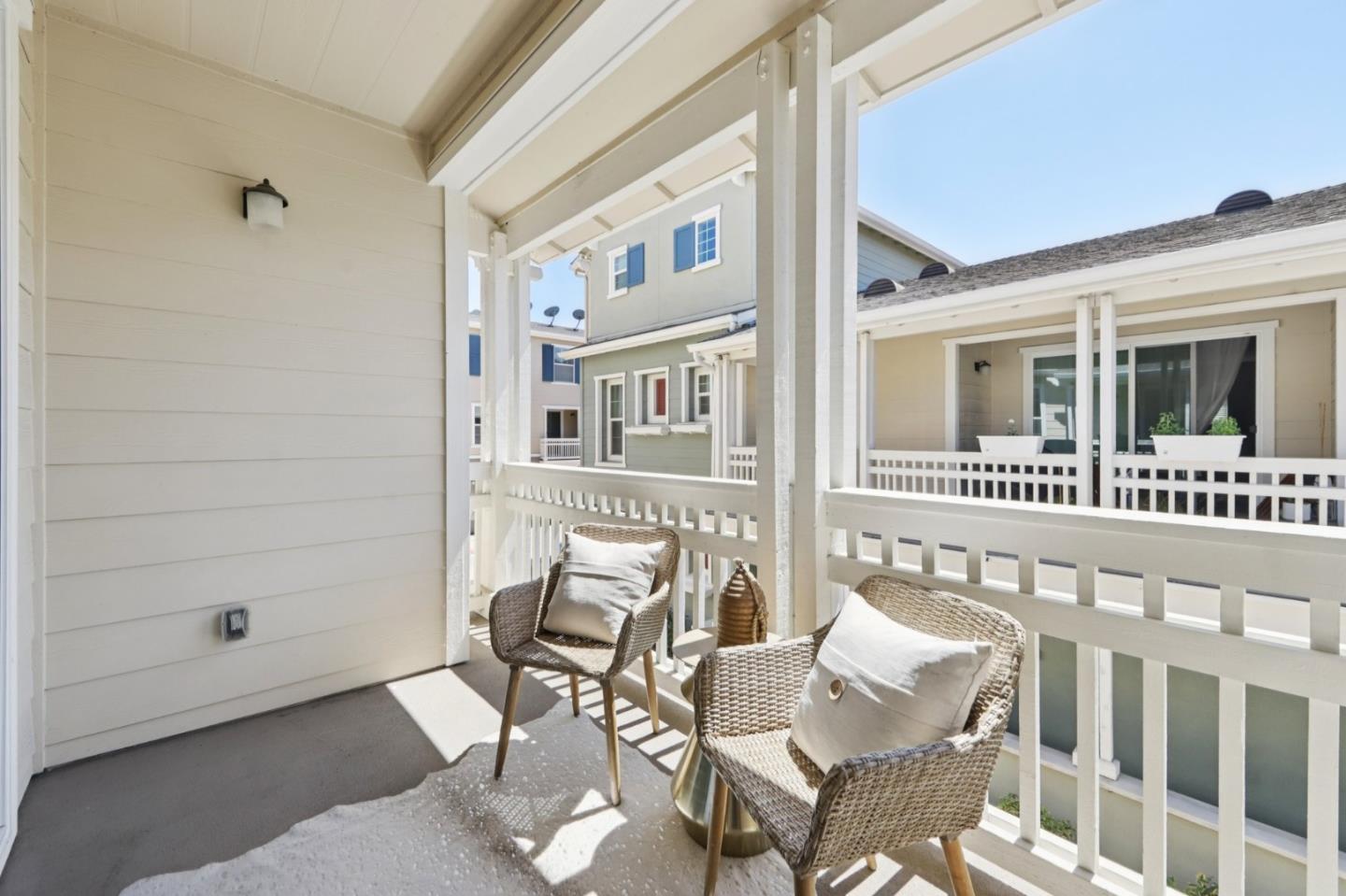 636 Bair Island Road 312