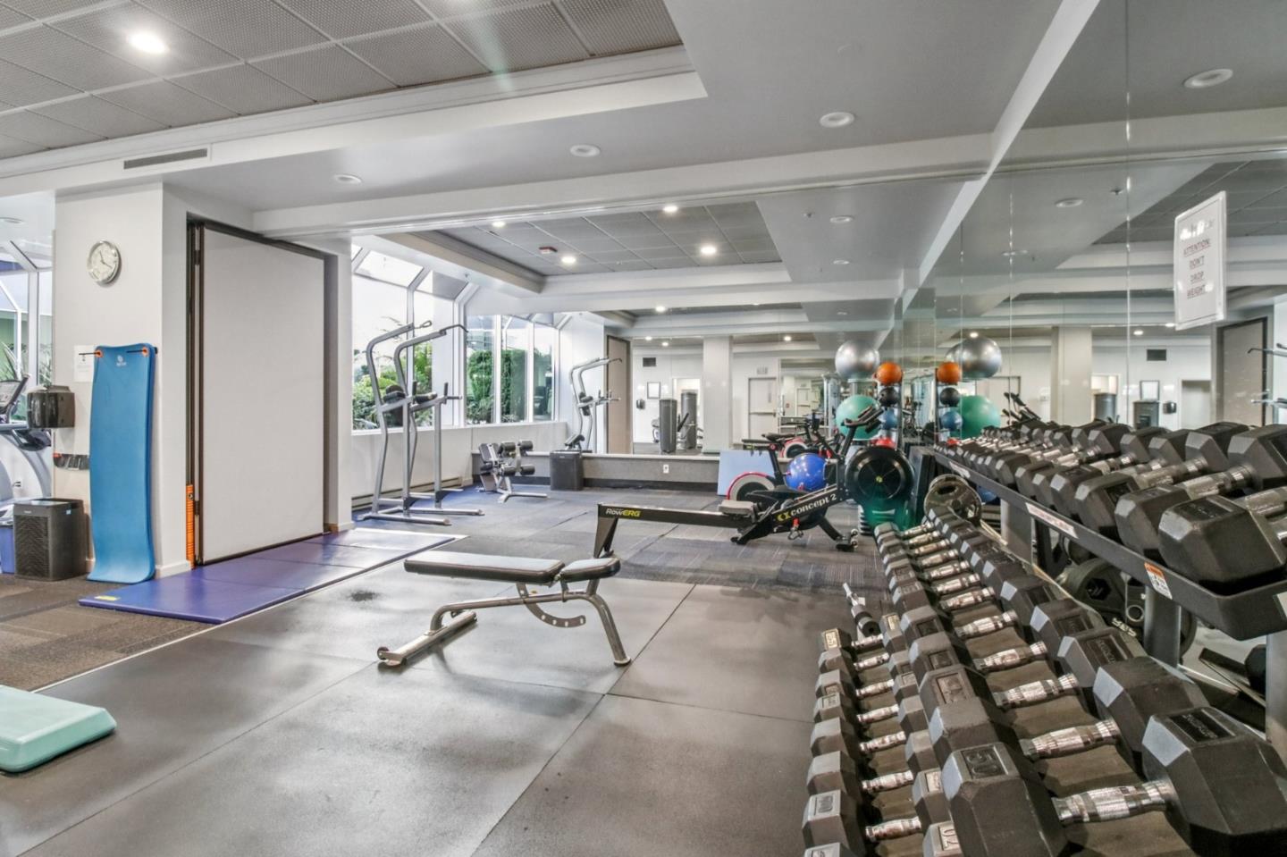 240 Lombard Street 727