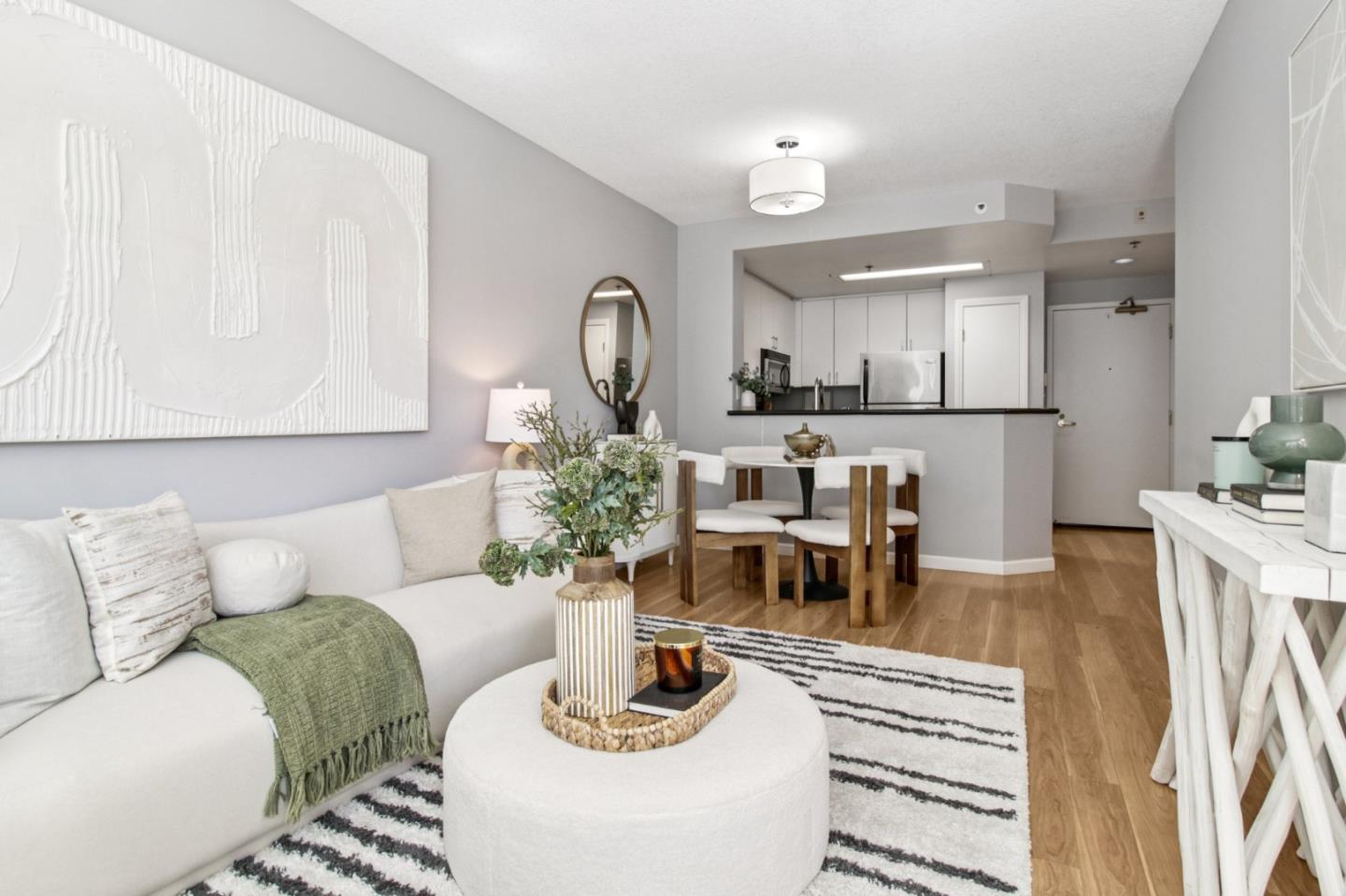 240 Lombard Street 727