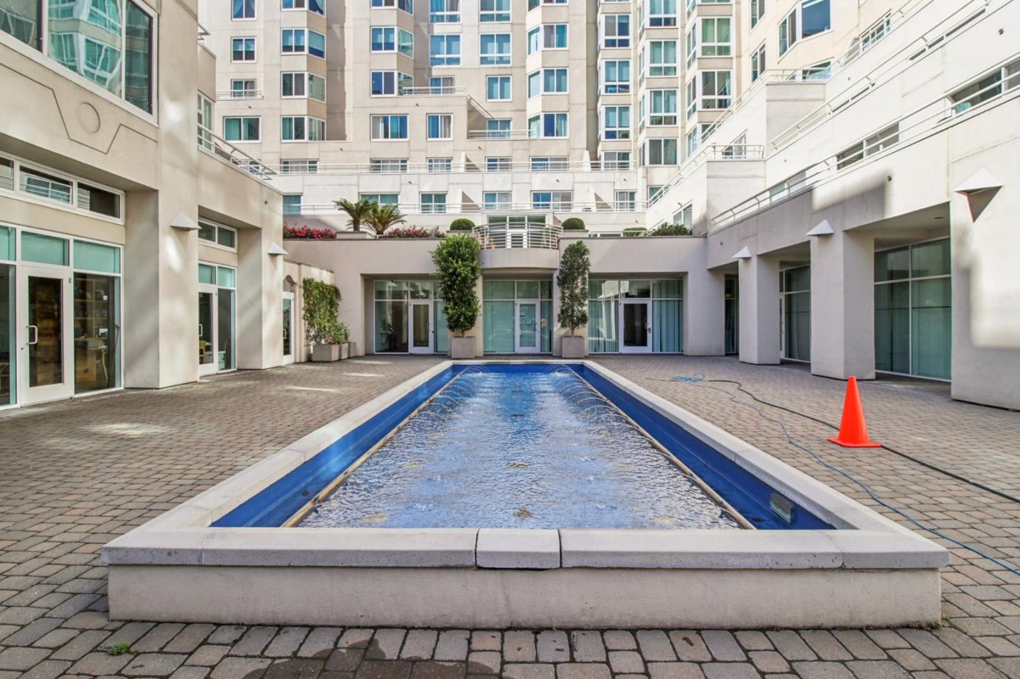 240 Lombard Street 727