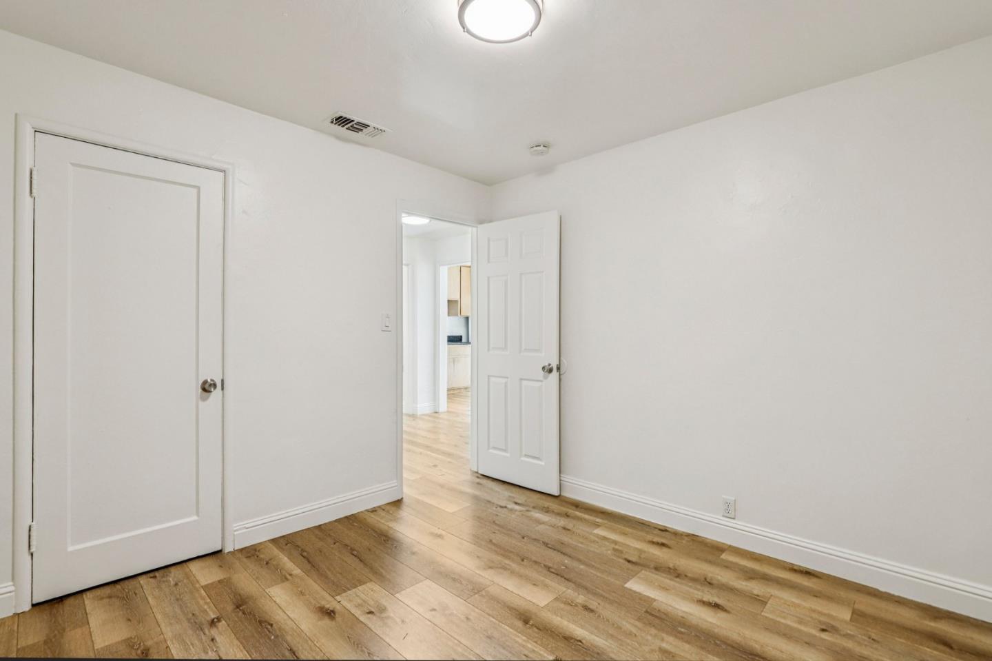 1852 Grand Avenue