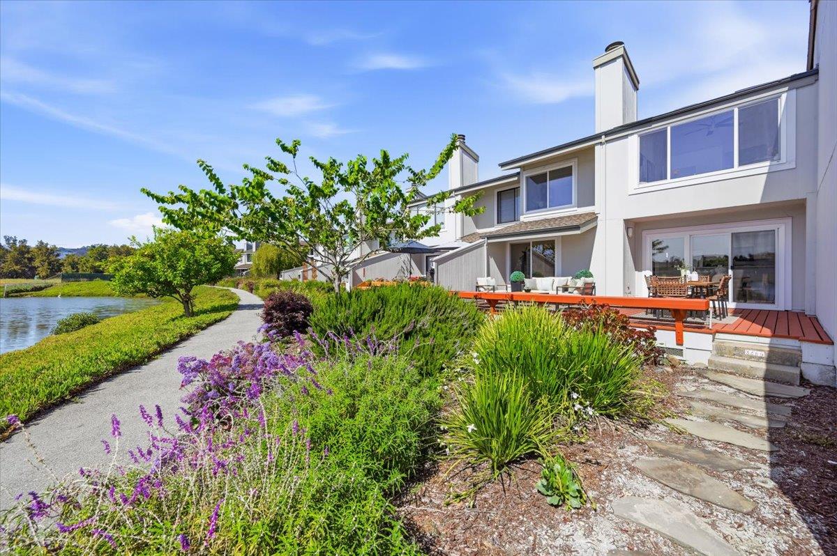 3355 Kimberly WAY