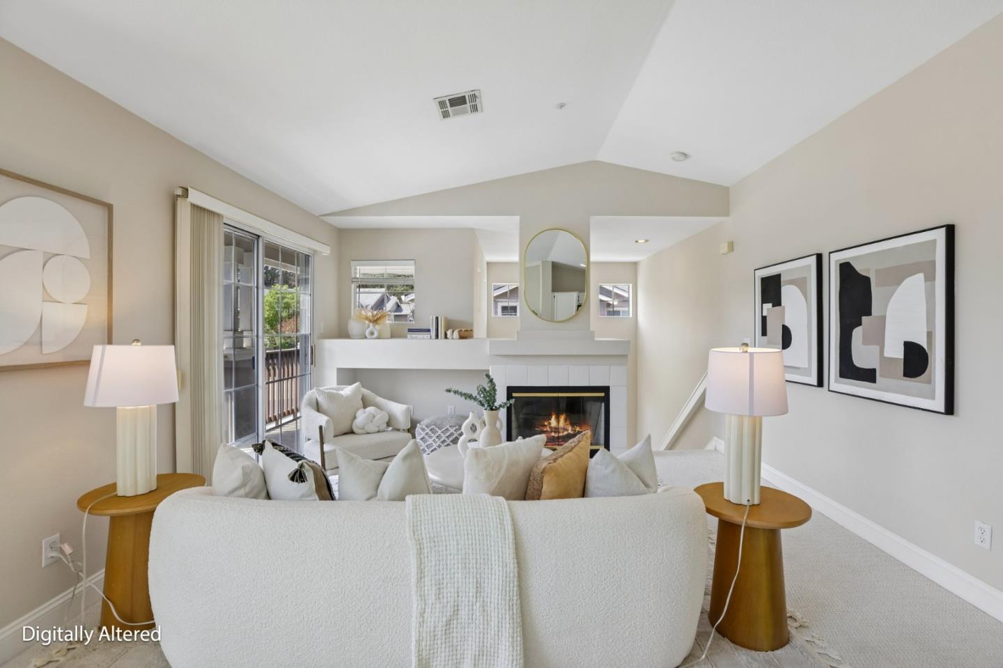 702 Destiny LN