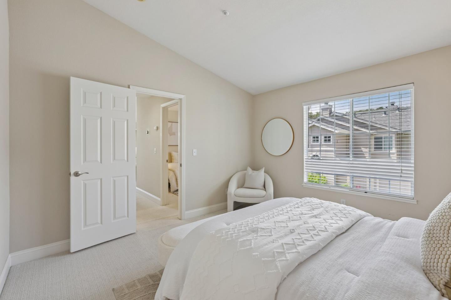 702 Destiny LN