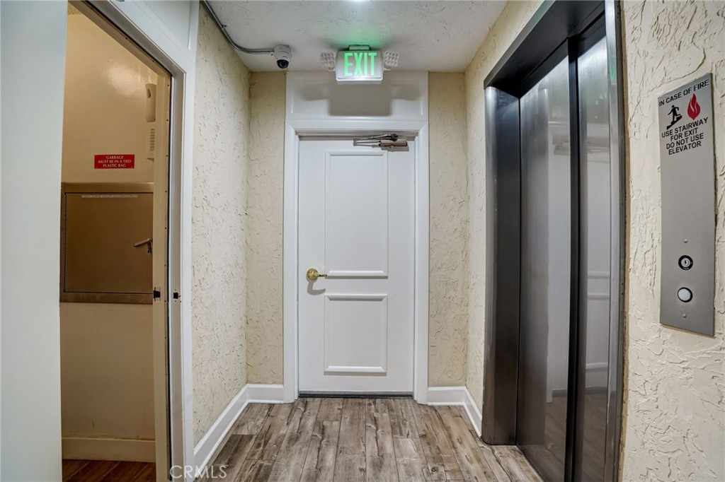 1734 N Fuller Ave 308