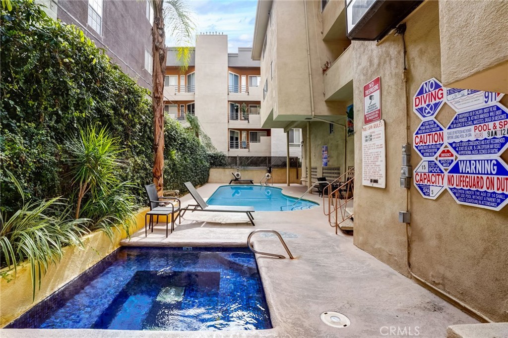 1734 N Fuller Ave 308