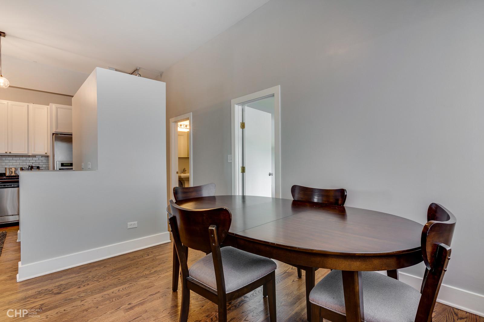 4751 N Artesian Avenue Unit: 401