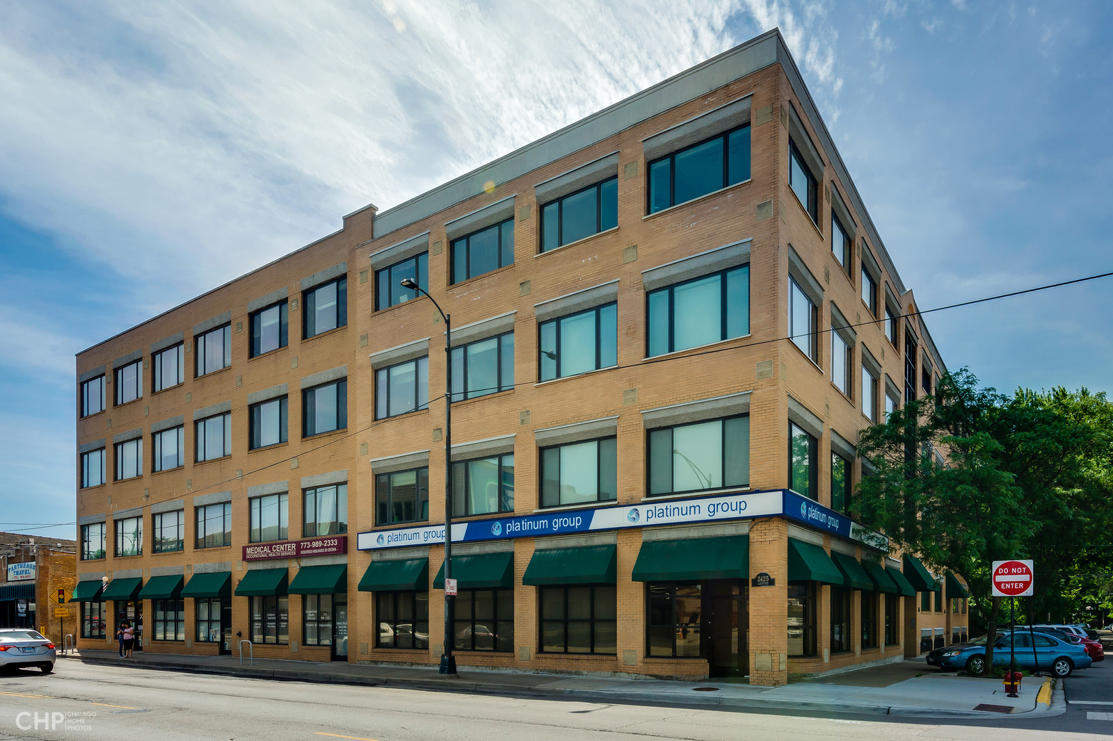 4751 N Artesian Avenue Unit: 401