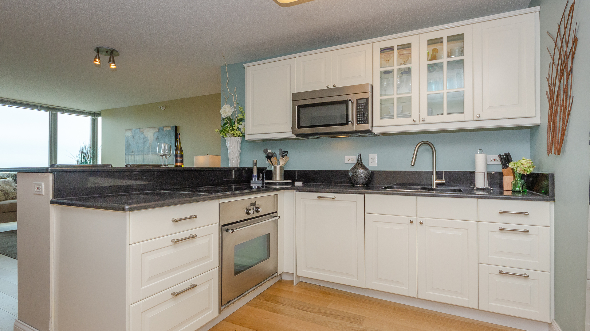 2 E Erie Street Unit: 3607