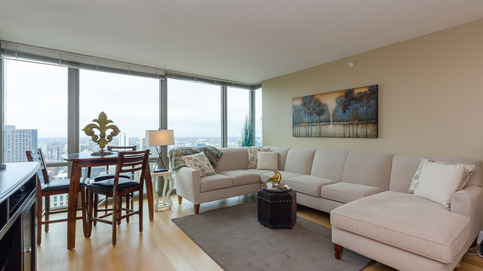 2 E Erie Street Unit: 3607